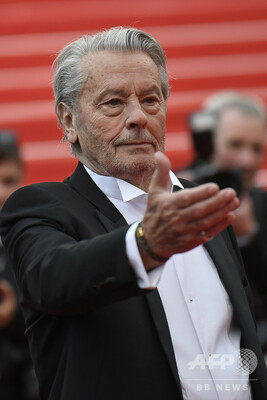 仏俳優アラン ドロンさんが脳卒中 現在はスイスで療養 写真3枚 ファッション ニュースならmode Press Powered By Afpbb News