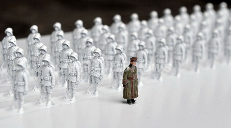 小さな兵隊さん大行進、30メートルの巨大ジオラマ登場 ドイツ博物館