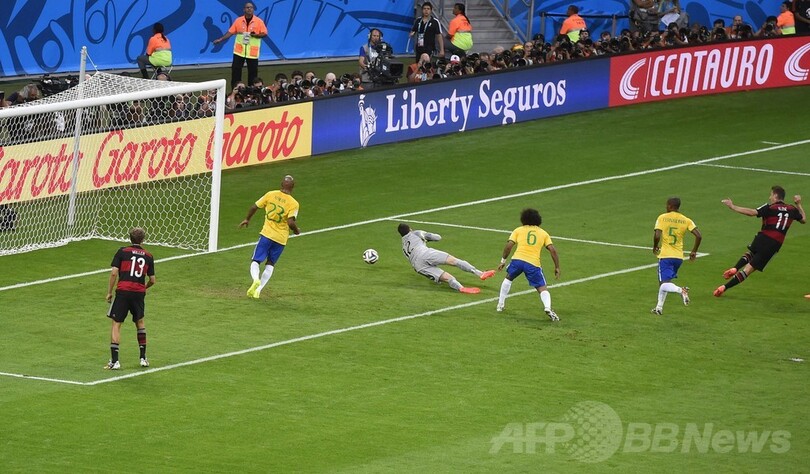 クローゼ、ブラジル戦でW杯最多得点記録を更新