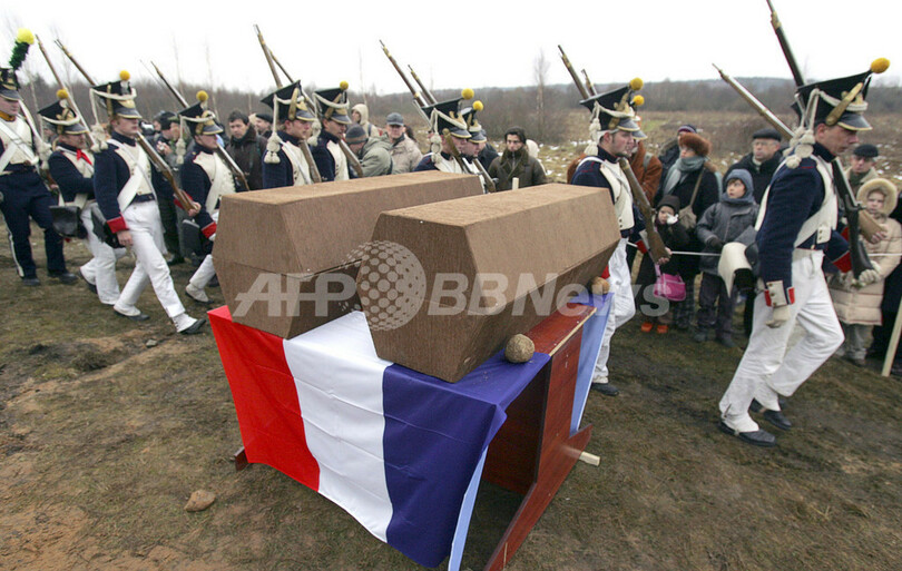 ベラルーシでベレジナ川の戦いを再現