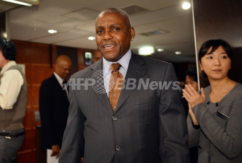 カール・ルイス氏、アジアの陸上競技界には「ヒーロー」が必要