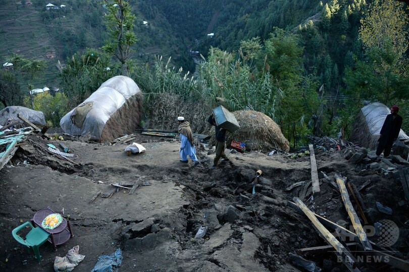 アフガン・パキスタン地震、死者360人超 被災者が支援訴え
