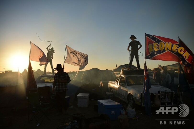 豪田舎町でピックアップトラックの祭典、6000台が集結