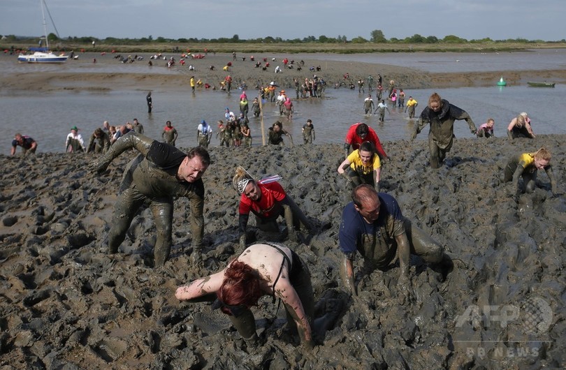 泥なんてへっちゃら 英 モルドン泥んこレース 写真18枚 国際ニュース Afpbb News