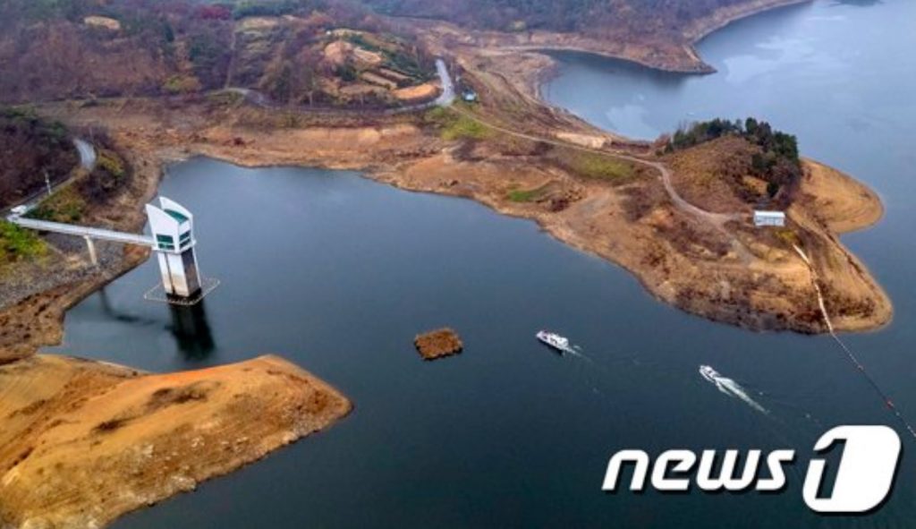 韓国南部・干ばつが続けば市民の上水源、6月に枯渇 写真枚 国際