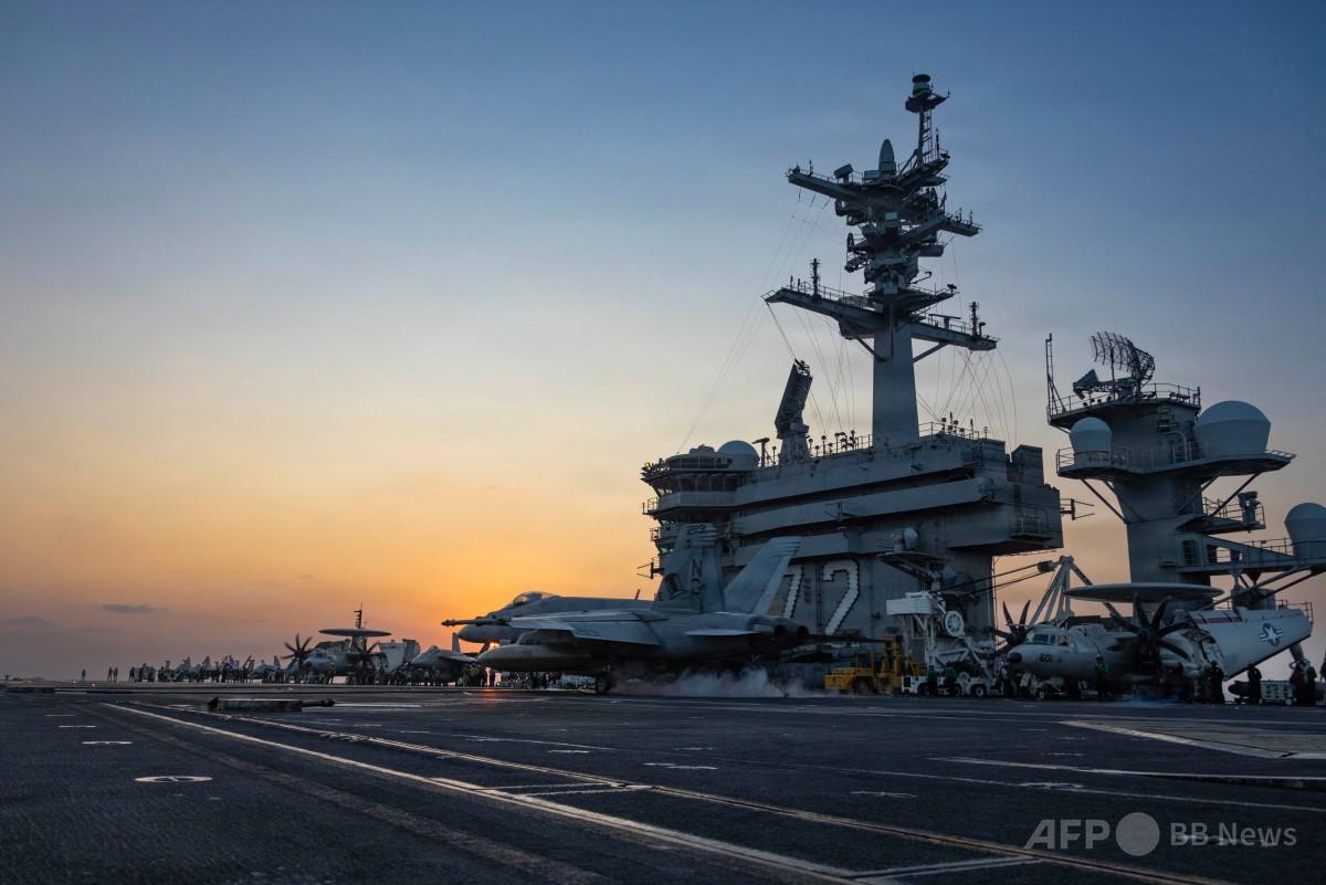 米空母に無人機攻撃成功とのイラン報道は「事実ではない」 米当局者