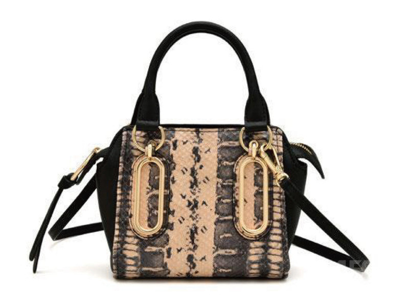 「シーバイクロエ」、アイコンバッグのミニサイズが登場！