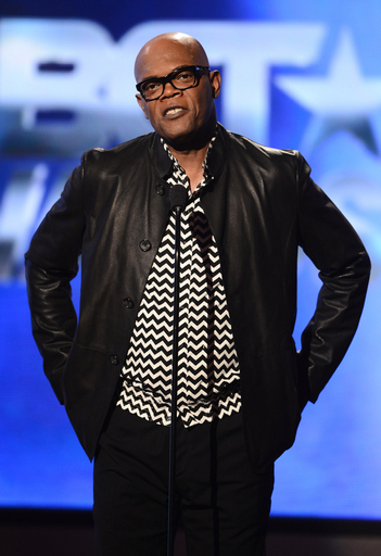 「お前らとっとと目を覚ませ」、米俳優S.L.ジャクソンがオバマ支援動画