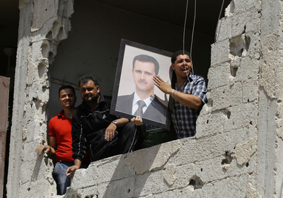 シリアの反体制行動1年4か月目に、全土で52人死亡