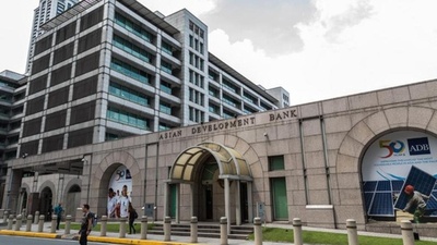 ADB 中国の経済成長率見通しを上方修正