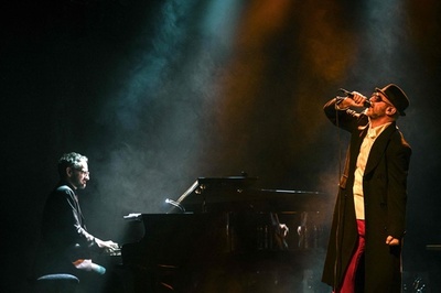 サッカー名選手のカントナ氏、今度は歌手挑戦 欧州各地でツアー