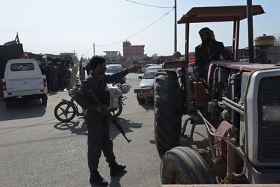 アフガン最大の米軍基地で爆発、少なくとも4人死亡 17人負傷