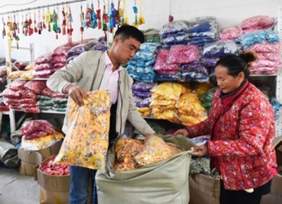 中国のネット販売を支える農村「淘宝村」 年間引総額は16兆円を突破