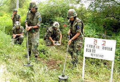 北朝鮮の地雷、豪雨で韓国側に流出 韓国国防省
