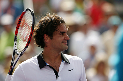 フェデラー アカスーソ退け準々決勝へ