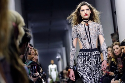 「ミュグレー」19/20年秋冬