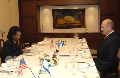 米国務長官、和平に向け協力した取り組みを呼び掛け - イスラエル