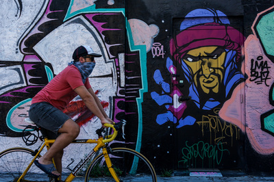 化学製品「MMS」に販売差し止め命令、「コロナに効果」うたう 米国