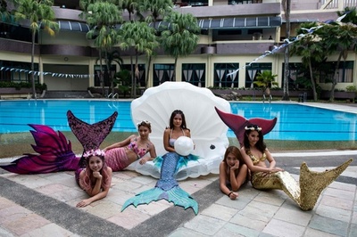 あなたも人魚姫になれる！ マレーシアで人気のスイミングスクール