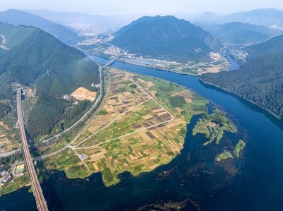 中国の地質公園 2カ所が世界ジオパークに認定