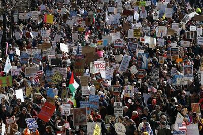 「ノー・キングス」デモ、全米50州で800万人以上参加 主催者発表