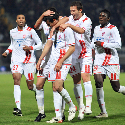 ナンシー フェイエノールトに快勝