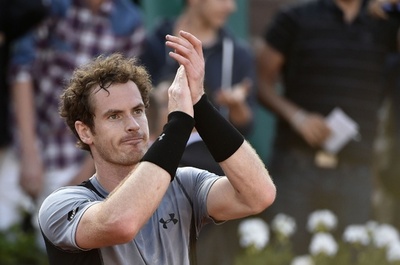 マレーが4強入り、準決勝はジョコビッチと 全仏オープン