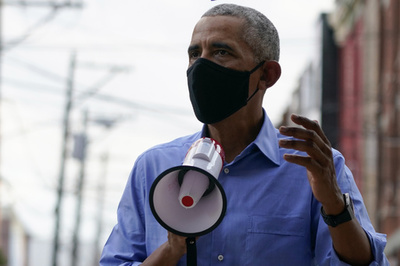 オバマ氏「トランプ氏は大統領職に真剣に取り組むことができない」