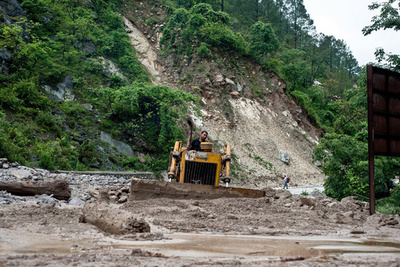 インド水害、死者1000人に 州当局発表