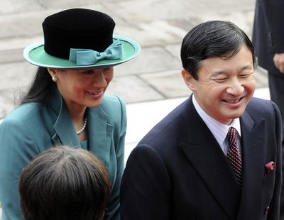 スペイン国王夫妻が来日、皇居での歓迎行事には雅子さまも出席