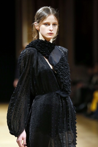 ＜14/15年秋冬パリコレクション＞シャロン・ウォコブ