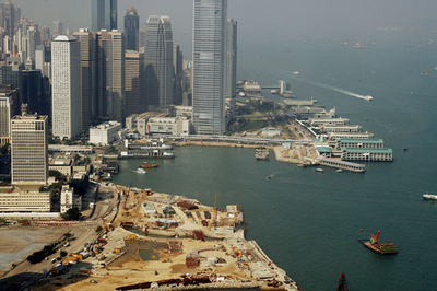 香港ホテルで男性2人死亡、デート中に睡眠薬事故死か