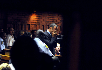 ピストリウス被告、殺人罪で起訴 南ア