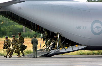 豪軍、暴動鎮圧支援のため到着 - 東ティモール