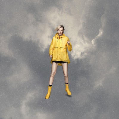 「ハンター」期間限定ショップで、雨の日のおしゃれ対策を