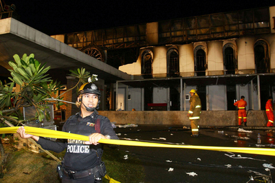 ナイトクラブで火災、新年祝う客ら60人が死亡 タイ・バンコク