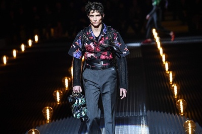 「プラダ」19/20年秋冬メンズ