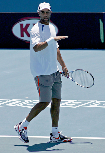 ブレーク トップ12シード入りで上位選手との対戦を免れる