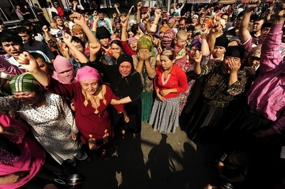 中国当局、逃亡中の94人を逮捕 新疆暴動に関与の疑い