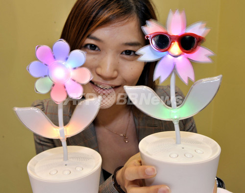 フラワーロックの最新版が登場 東京おもちゃショー 写真4枚 ファッション ニュースならmode Press Powered By Afpbb News