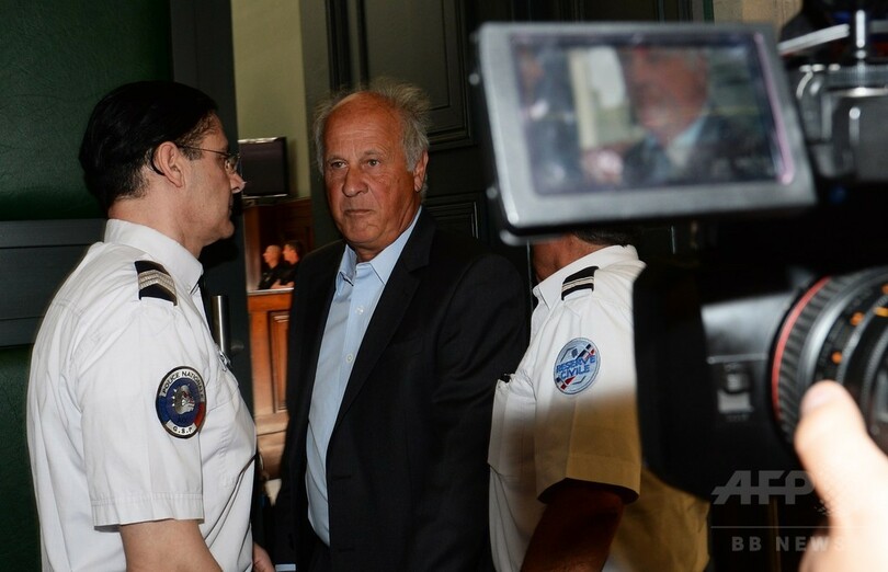 仏ロレアル相続人の「心神耗弱を悪用」、8人に有罪判決