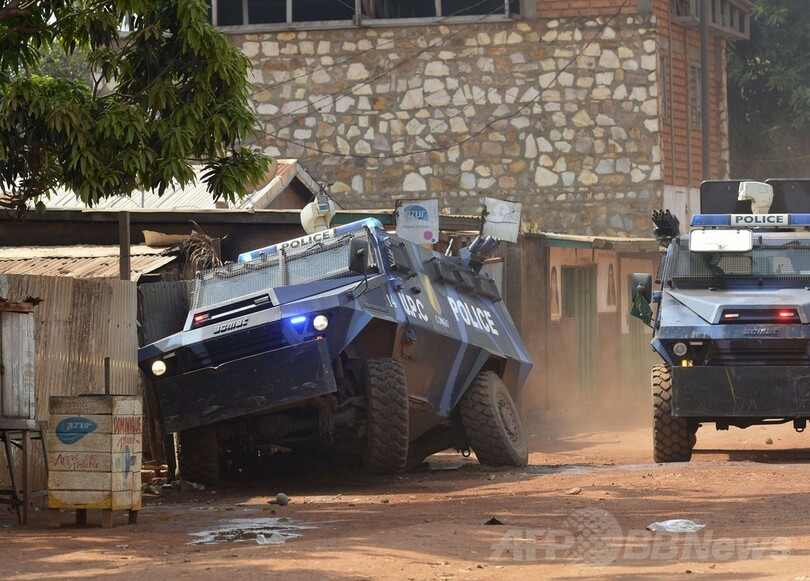 中央アフリカで反仏デモ、武装解除に反発