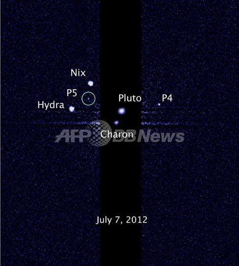 冥王星4、5番目の衛星 「ケルベロス」と「ステュクス」と命名 冥王星4、5番目の衛星 「ケルベロス」と「ステュクス」と命名