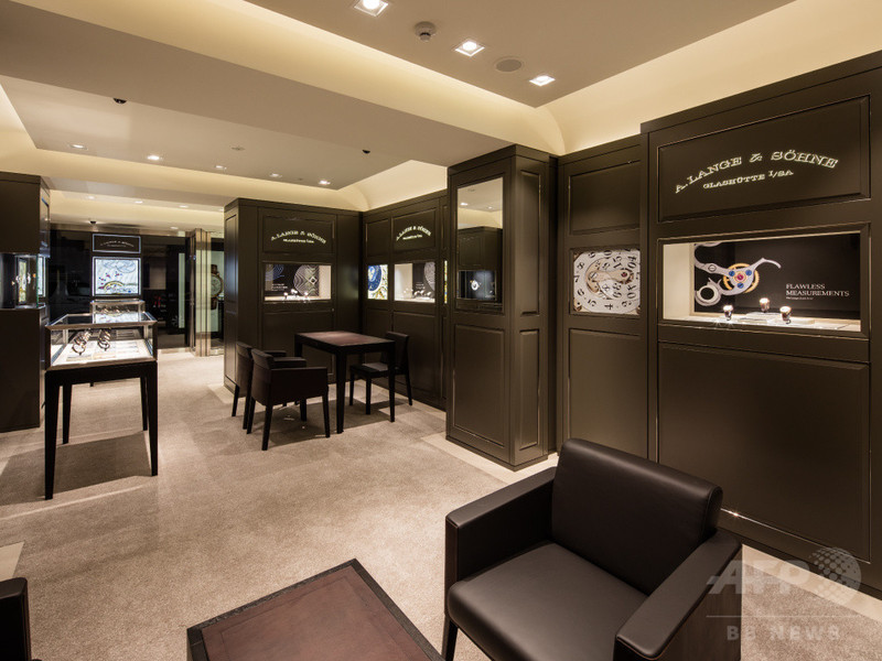 「A.ランゲ＆ゾーネ 銀座」移転リニューアルオープン
