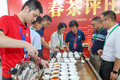 武夷山市第２０回春茶コンテストで茶を審査する専門家（2024年9月24日撮影）。(c)Xinhua News