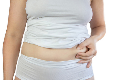 25歳の中国人女性 腹部脂肪吸引手術後卵巣が萎縮 出産能力を失う