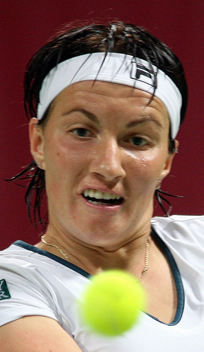 <女子テニス カタール・トータル・オープン2007>クズネツォワ クズネツォワを破り順当にベスト4へ - カタール