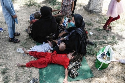 タリバン、八つ目の州都制圧 アフガン北部から数万人避難