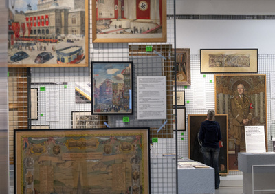 ウィーンでナチス美術展 「負の歴史」に向き合う