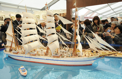 姫路菓子博2008内覧会、開幕は18日